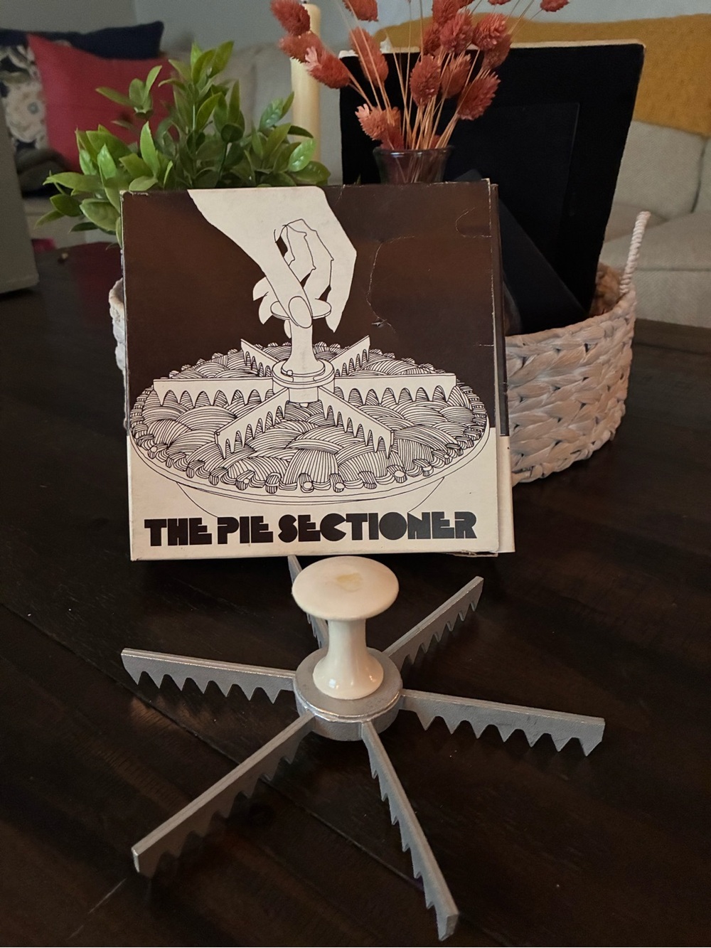 Vintage Mid-Century 6-Cut Pie & Cake Sectioner Marker Cutter With Original Box